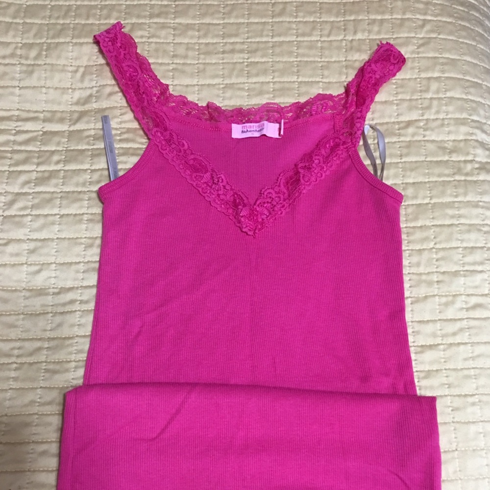 Pink tank top